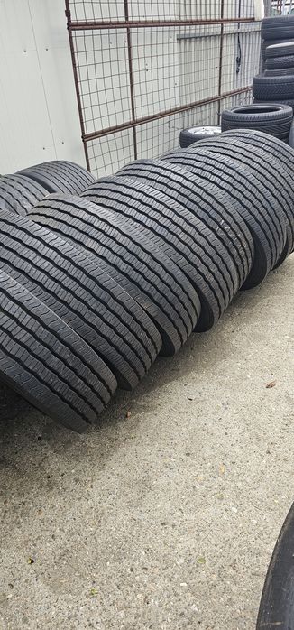 Anvelope 295 80 R 22.5 Continental de direcție și de tracțiune.