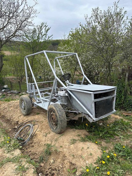 Vând buggy ! 1.4.i