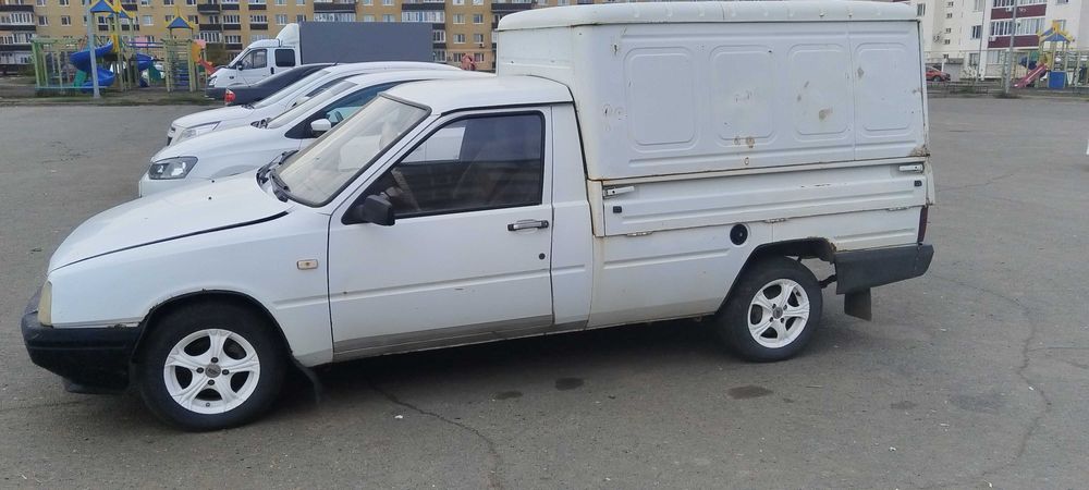 ИЖ 2717 Пирожковоз Ода версия, фургон