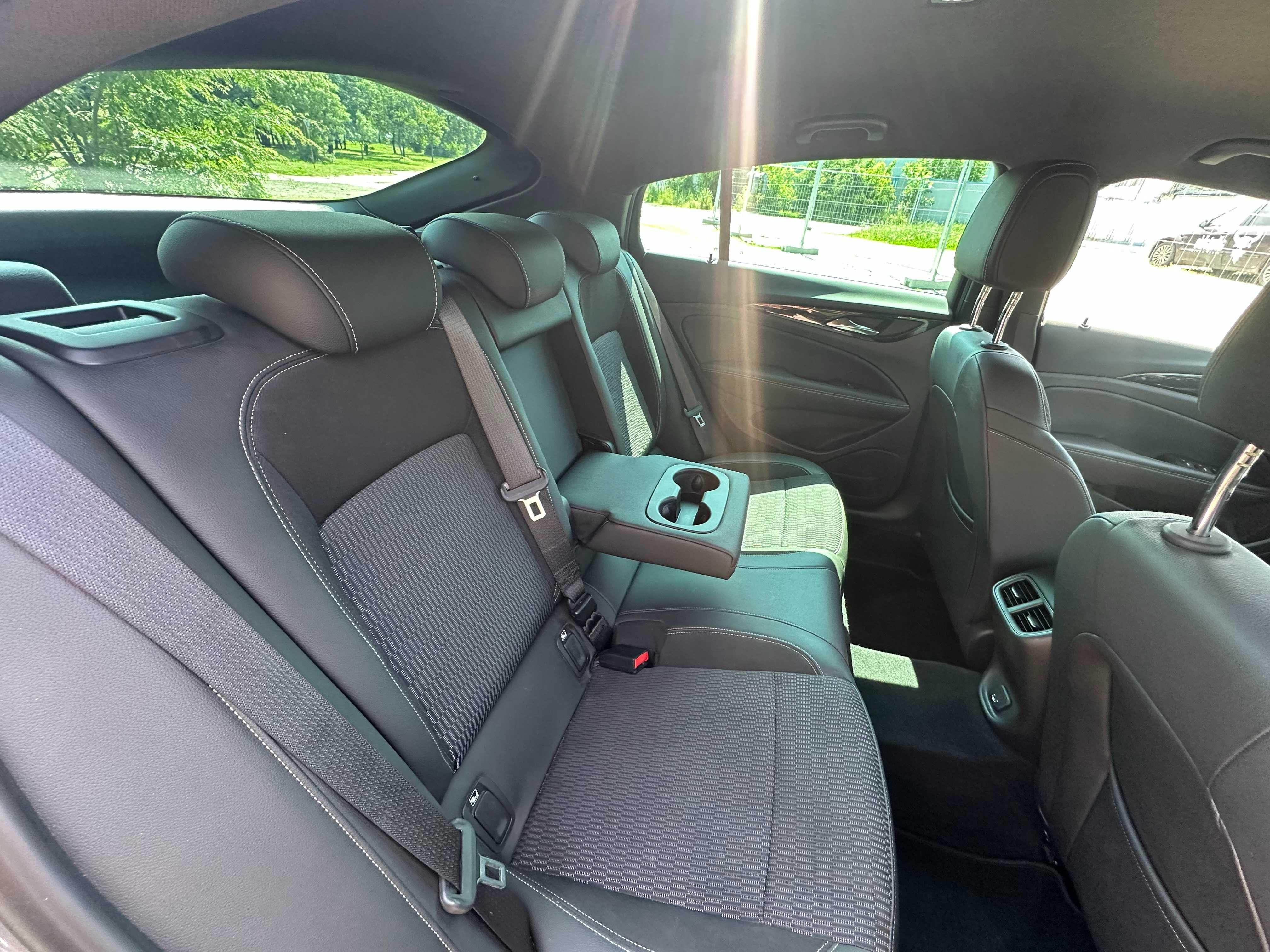 Opel Insignia 2019 Grand Sport Бензин (155 к.с.) 77 000 км Германия