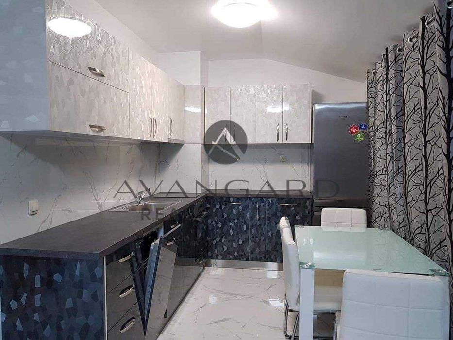 Продава се Мезонет в Пловдив, Център - 134 кв.м за 2056 €/кв.м - Снимка #2