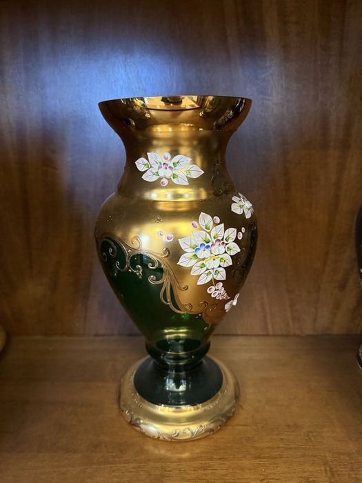 Продам вазы и графин