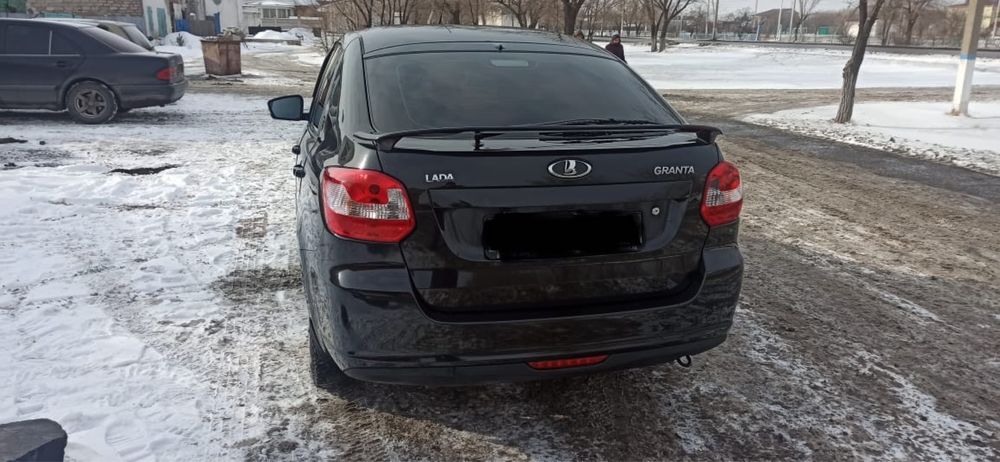 Продам Lada Gtanta Лифтбек