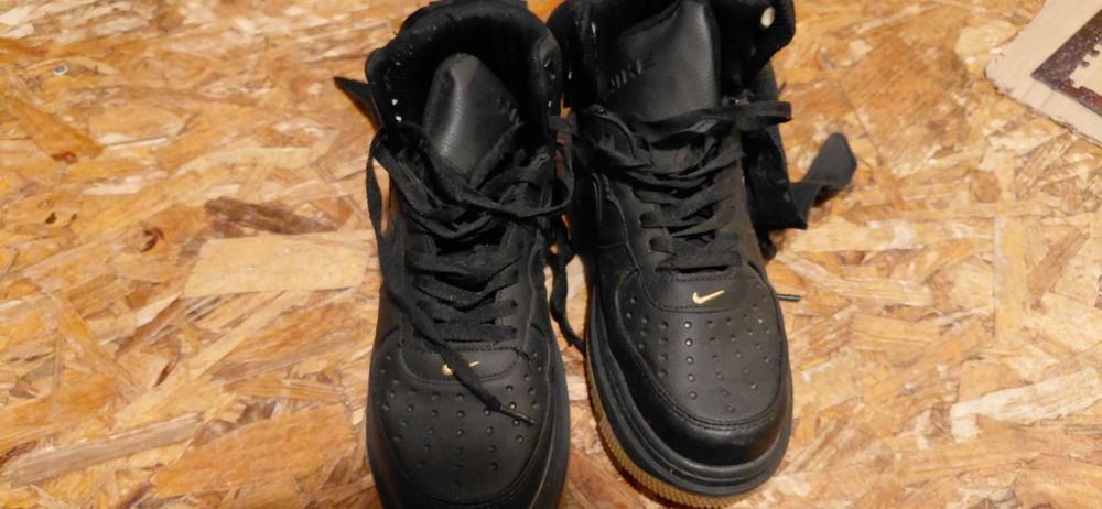 Водоустойчиви обувки Nike Gortex