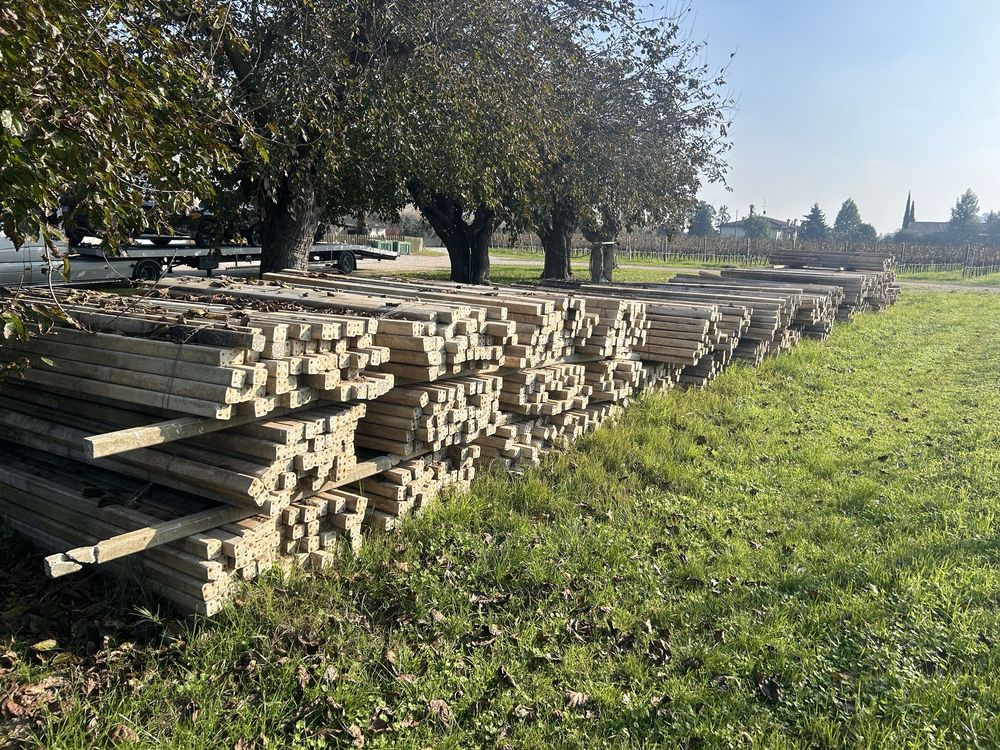 STALPI DIN BETON cu 4 fire de fier