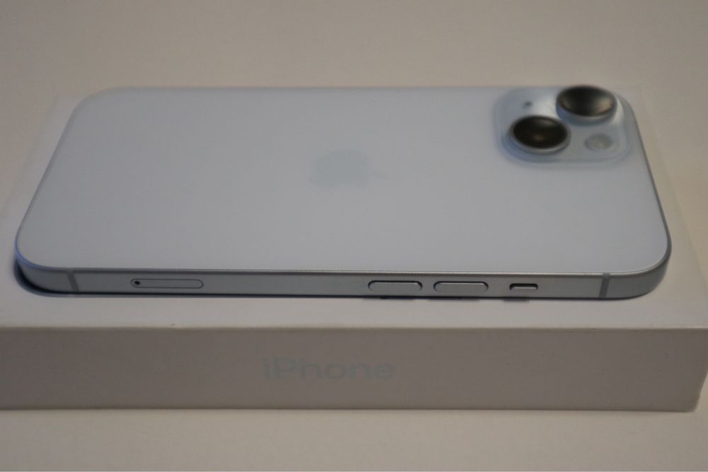 Iphone 15 256 GB blue