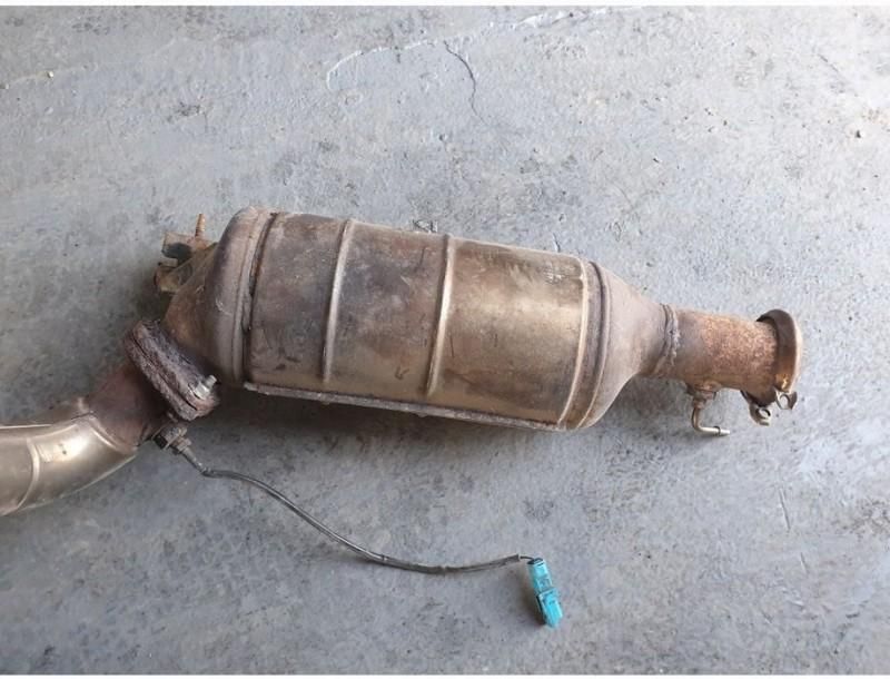 Filtru de particule cu sonda Renault Master 2.5 Cdti; 2.5 dci G9U