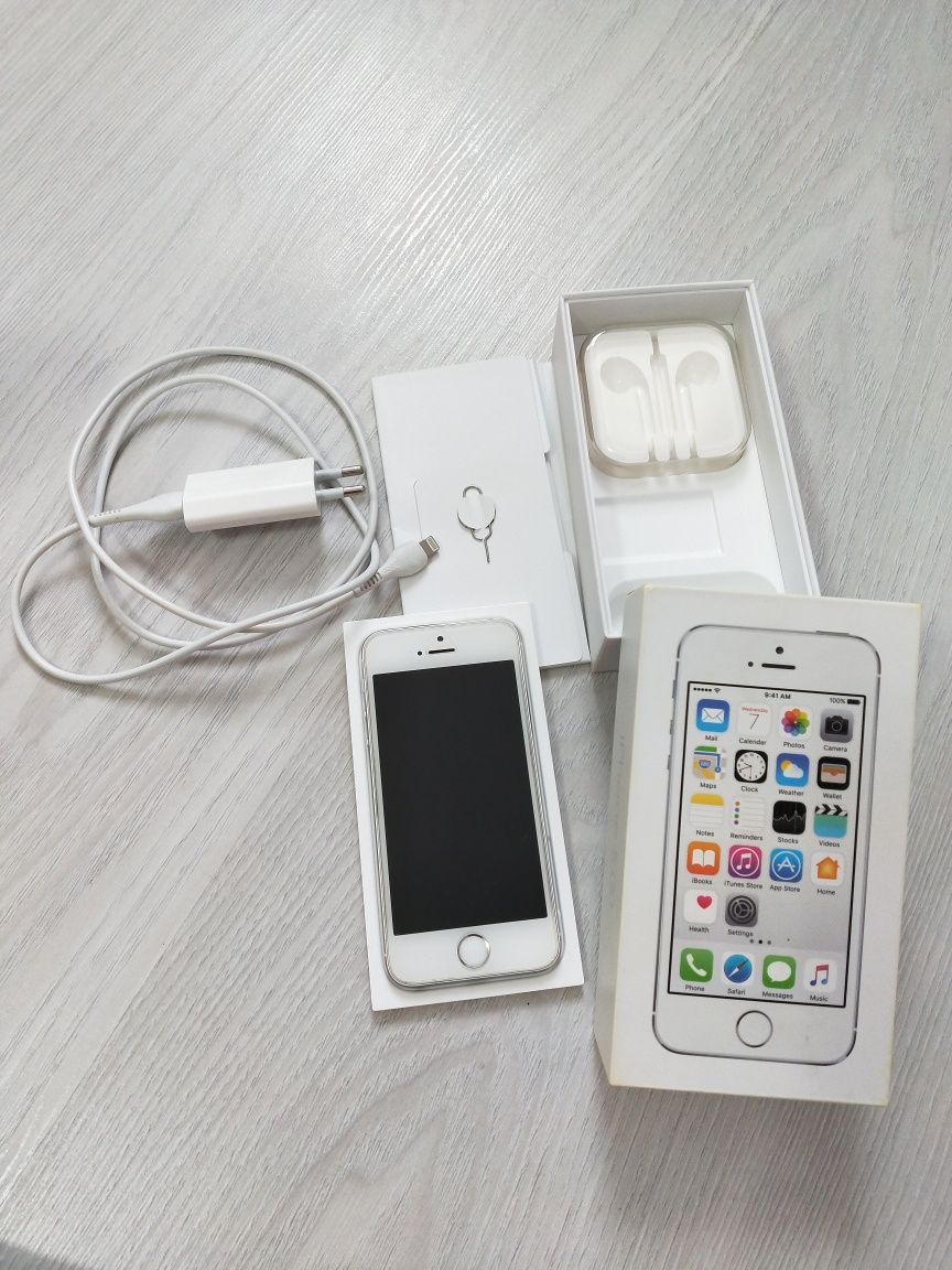 iPhone 5S  Айфон 5S