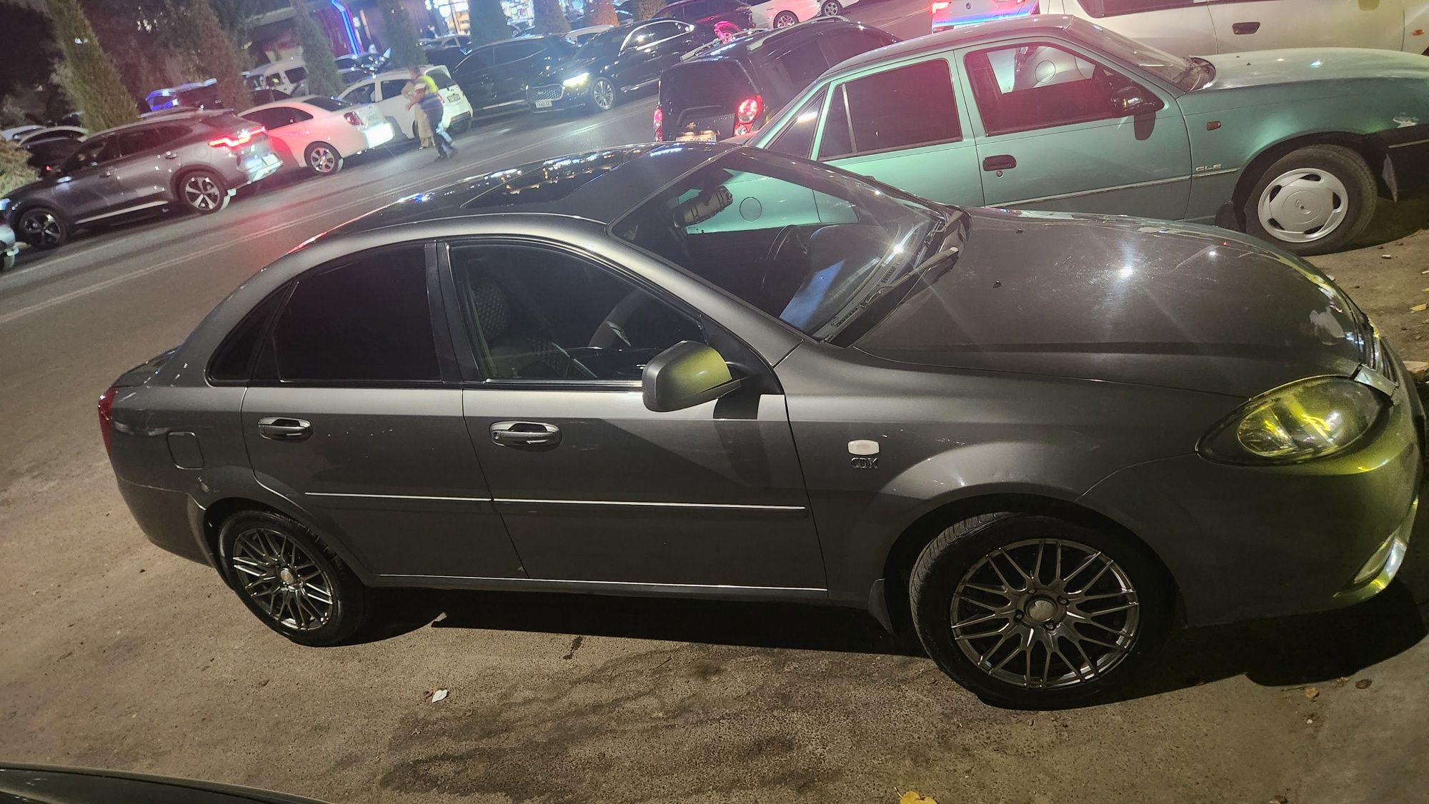 Насия савдога берилади бошига 1500.
