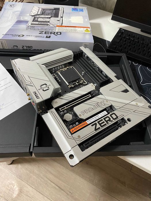 Материнская плата MSI Z790 Project Zero (pci 5/ddr5/lga1700)