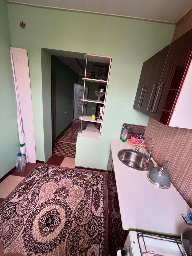 6mekrarayon 1xona 2xona qilingan xamma sharoiti bor 4etaj