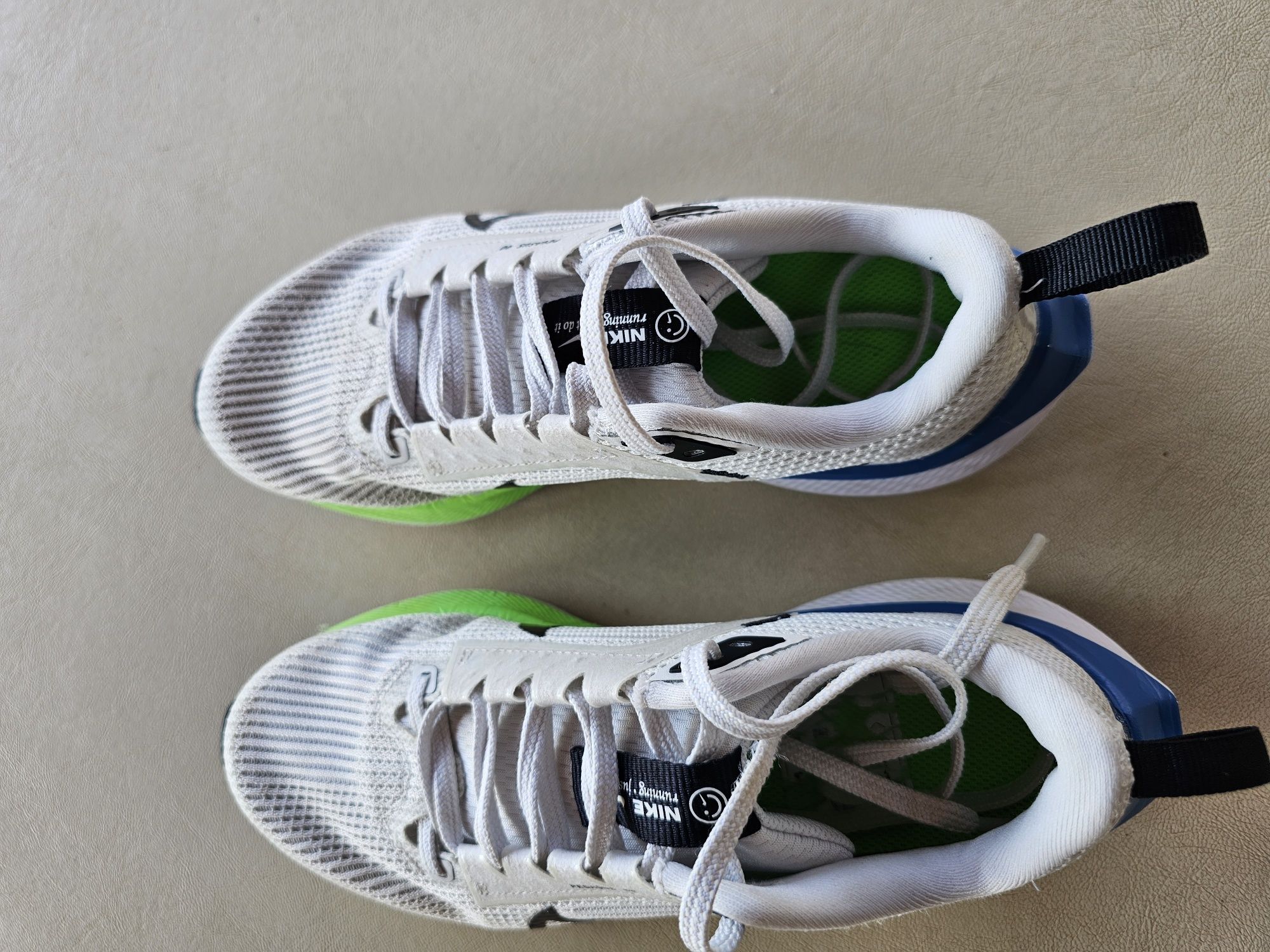 Маратонки Nike 36,5
