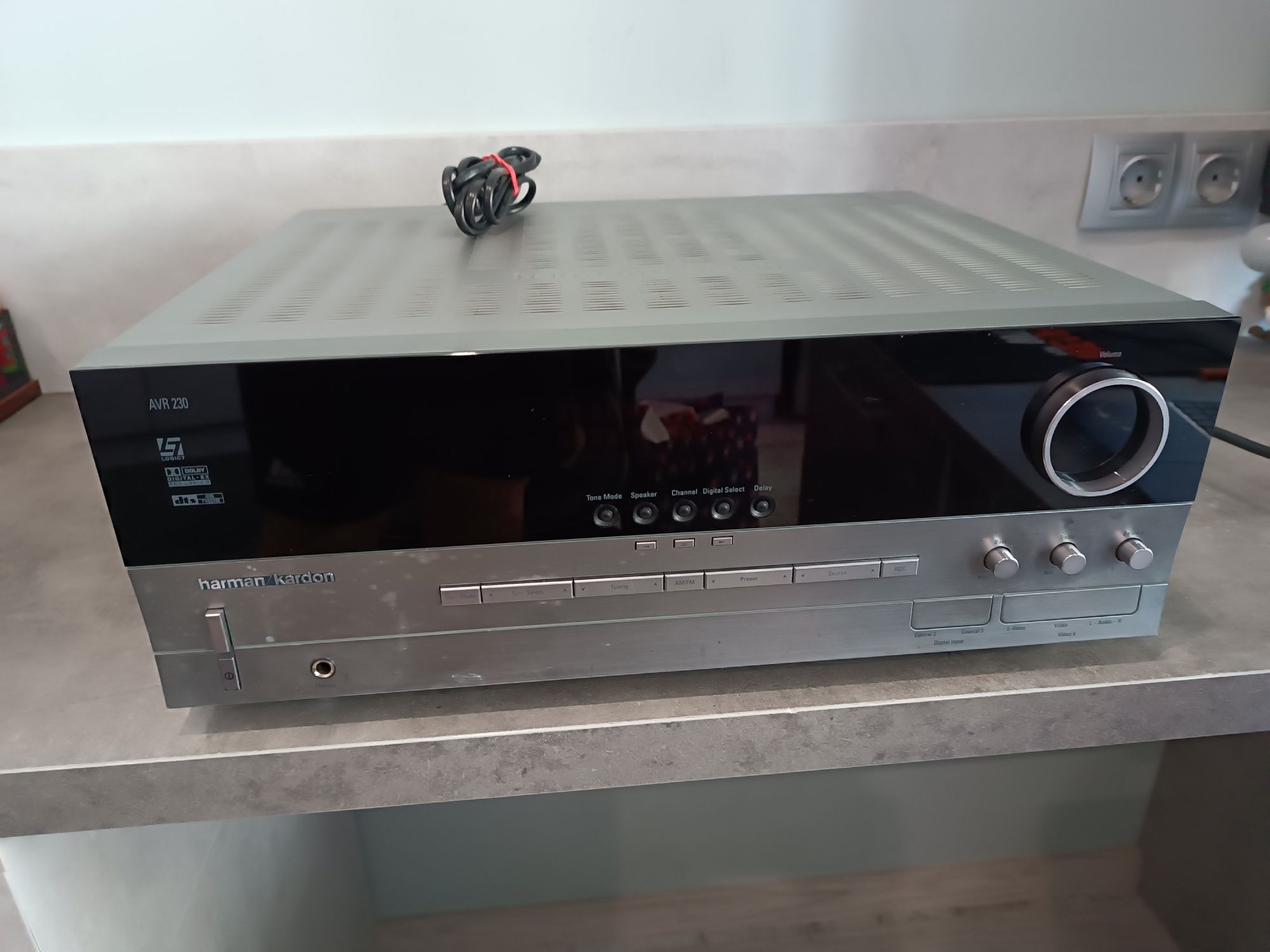 Narman Kardon AVR-230