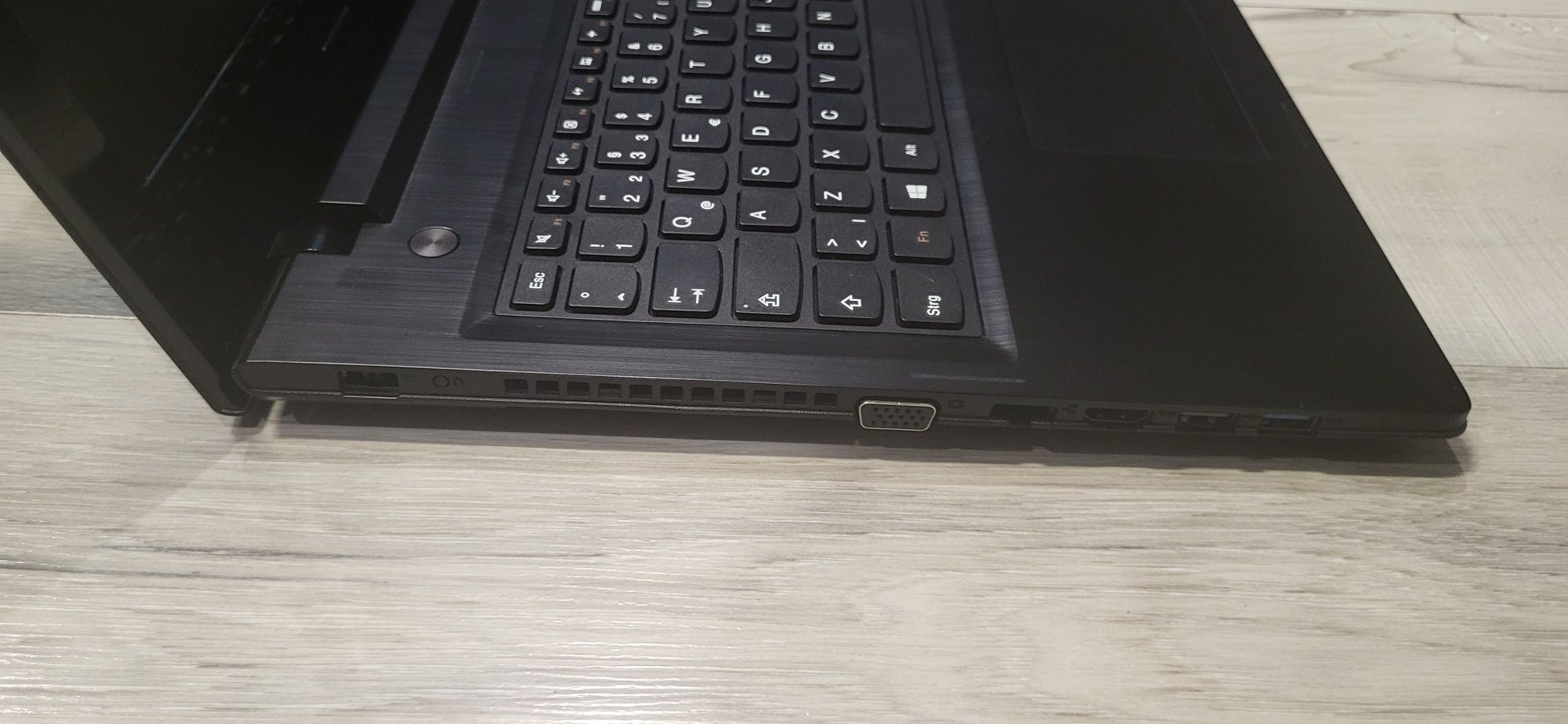 Lenovo G50-70-i3 4030u/8гб/256гб ссд
