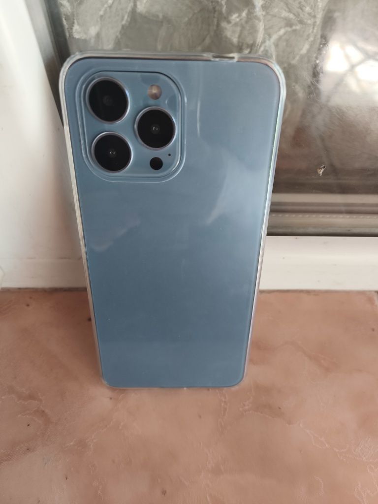 Телефонът е i 15 Pro Max