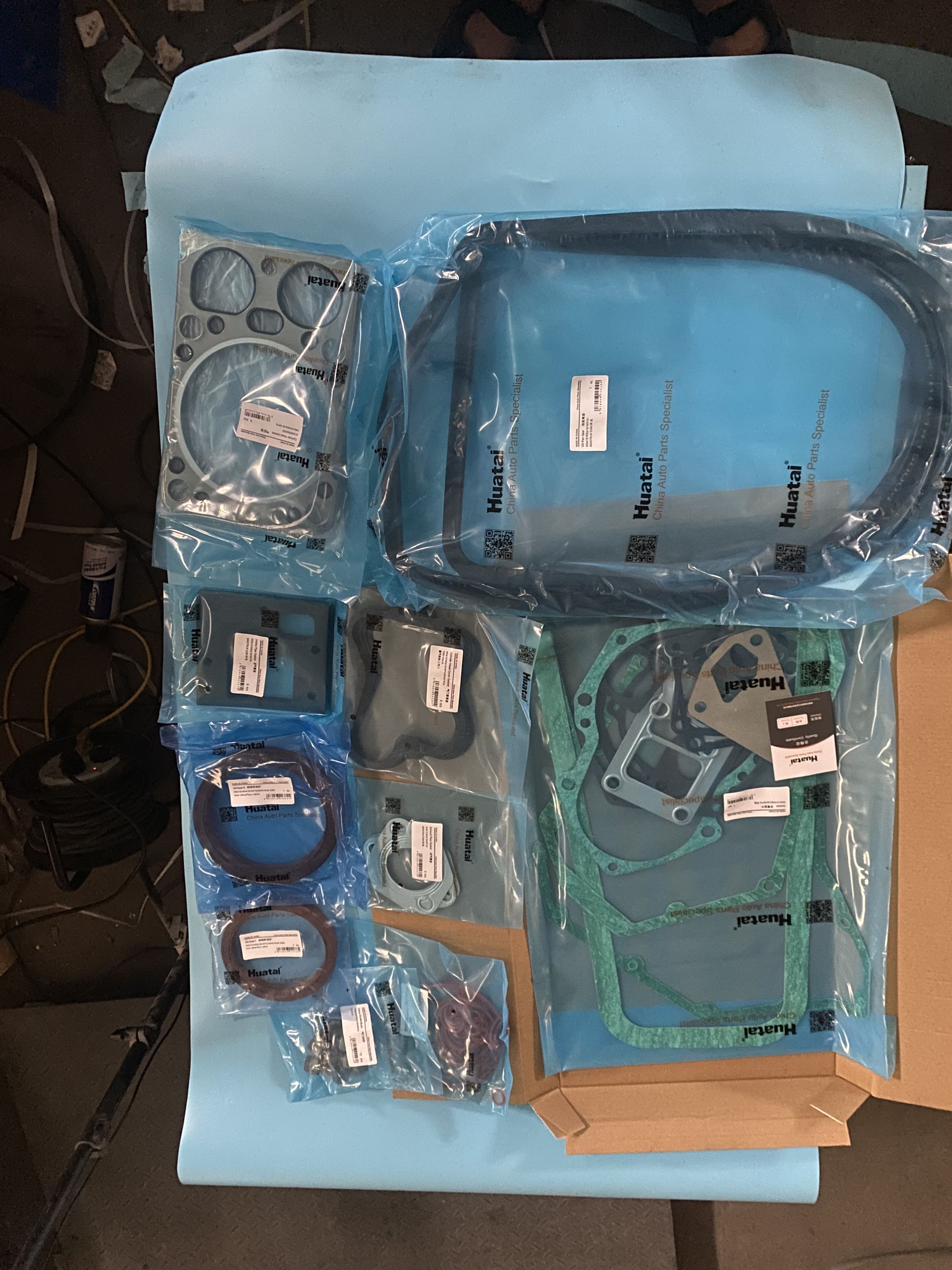 комплект прокладок двигателя  wp10/wd615/wd10 р/к   евро-2