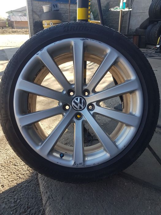 Jante VW Tiguan pe 19 ET 33