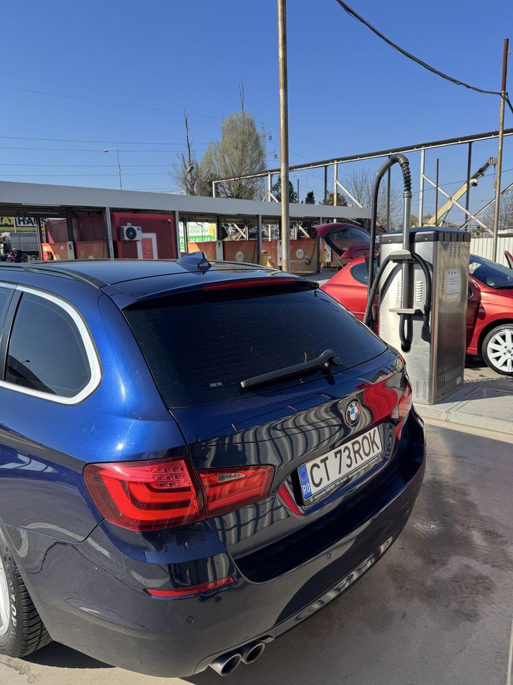 BMW seria 5 f11 520D