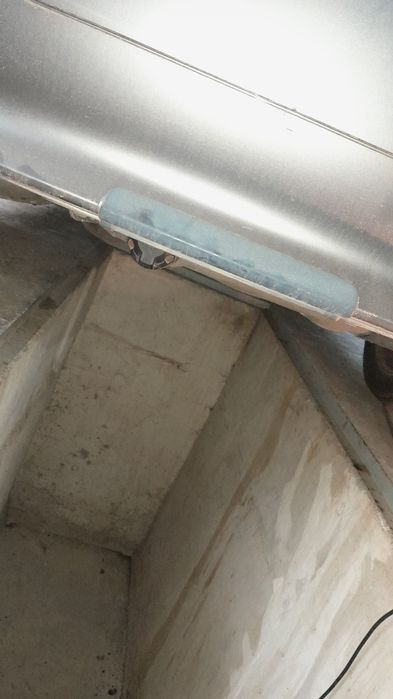 Теглич БМВ е60 оригинален