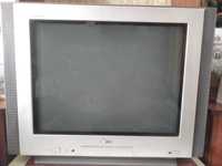 Телевизор LG плоский экран 52 диагональ, с кинескопом, рабочий
