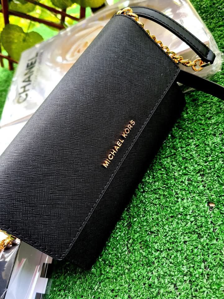 Michael KORS Нова