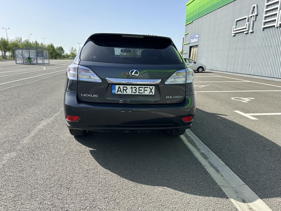 Lexus RX450hbaterie hybride inlocuita