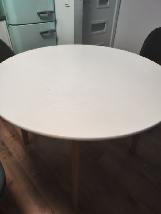 Кухненска маса  JEGIND