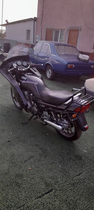 vând yamaha XJ900