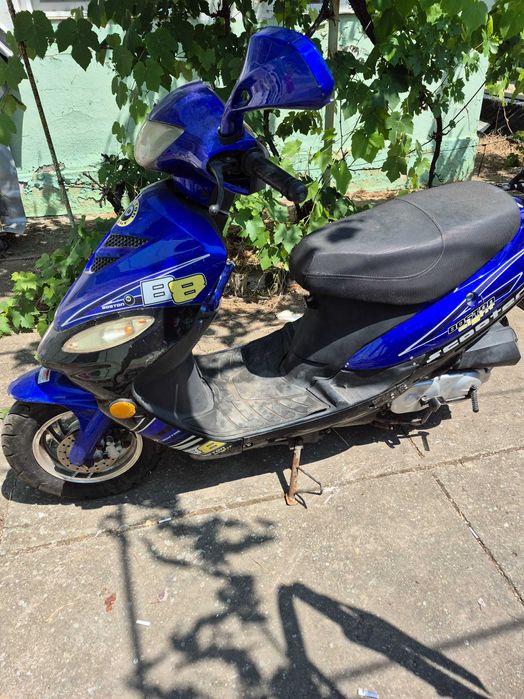 Vand scuter de 49 ccm stare buna