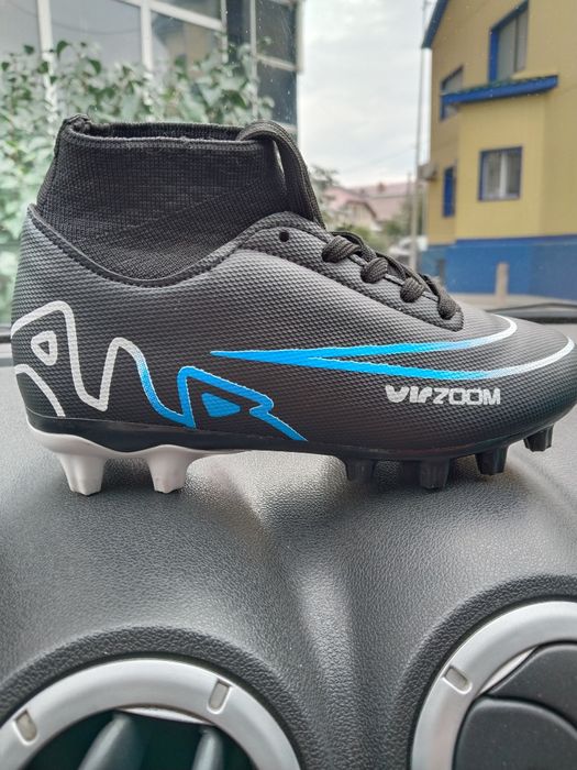 Футбольная обувь 32 размер