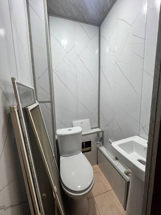 Срочно Продаётся ДрНар 3/6/9 с мебелью техникой ремонт хороший !