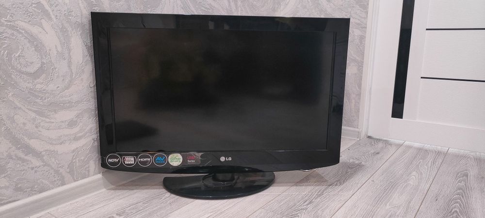 Телевизор LG32 бывшего потребления в хорошем состояние.Торг уместен