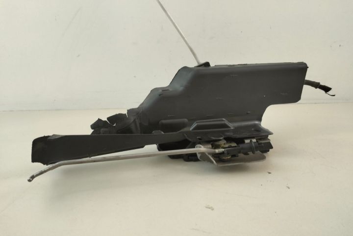 Broasca usa dreapta fata  8e0837350 Audi A4 B6