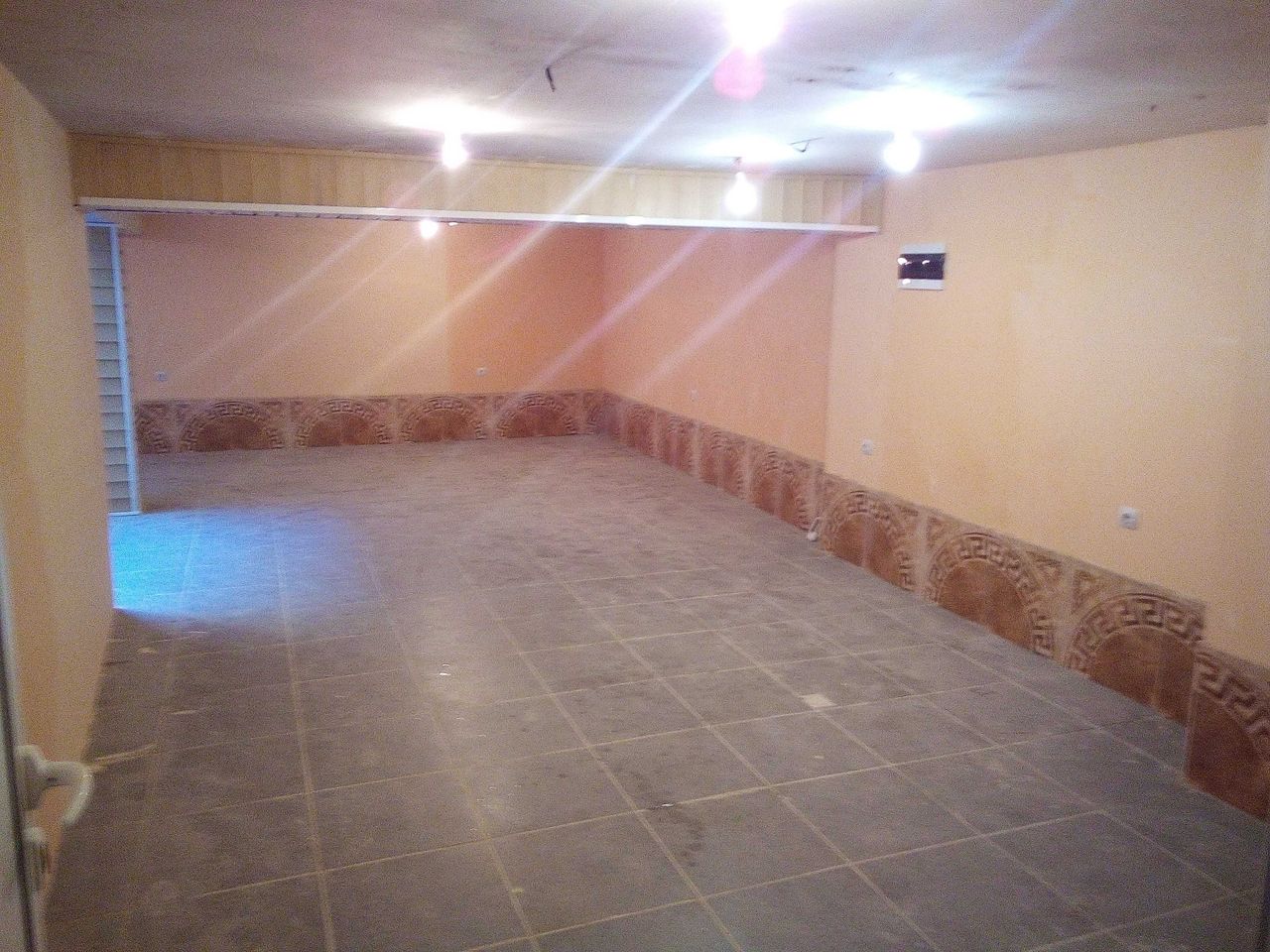 Продава се Склад в Варна, Колхозен пазар - 108 кв.м за 649 €/кв.м - Снимка #5