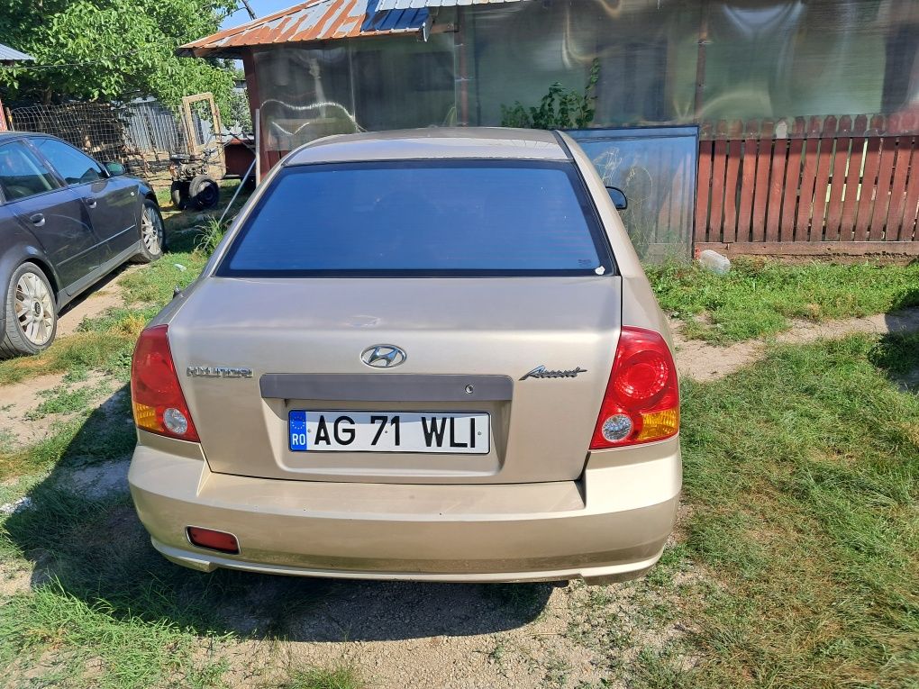 Hyundai accent an 2005