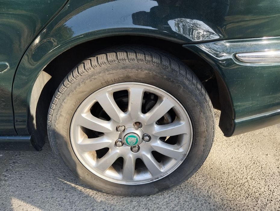 Dezmembrari  Jaguar X-TYPE (CF1)  2001  > 2009 2.5 V6 tractiune integ