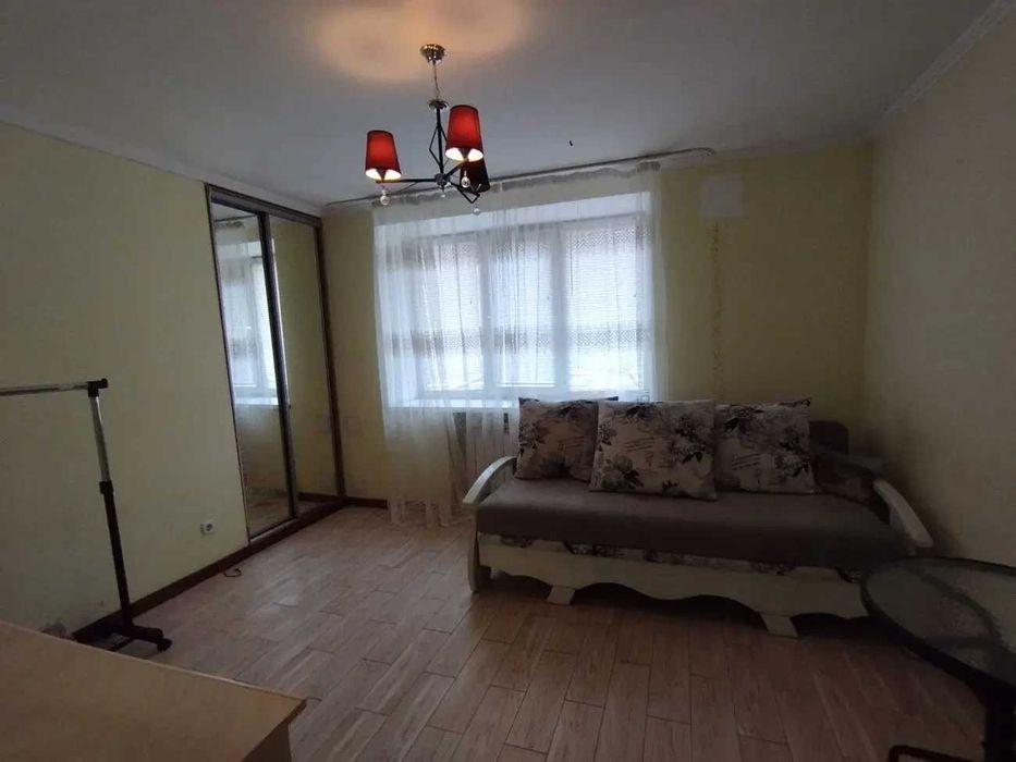 Двустаен имот в кв.Красно село