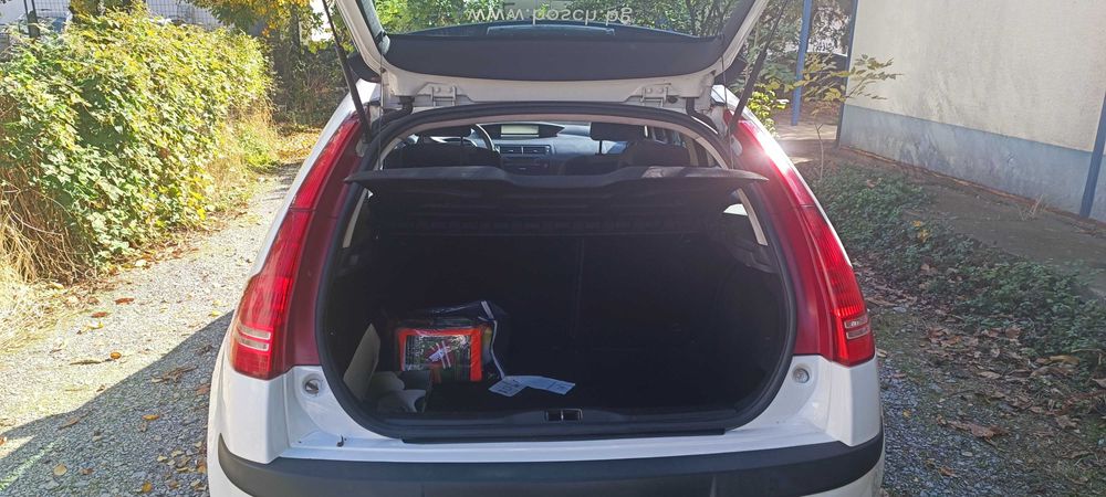 Citroen C4 личен автомобил