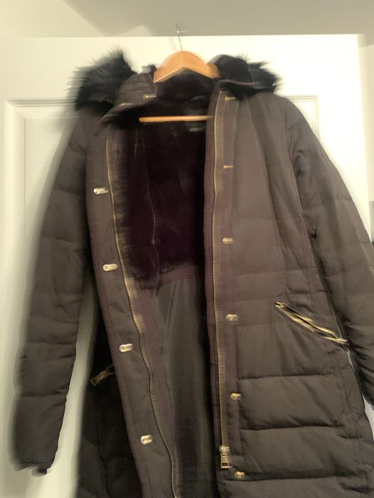 Geaca neagra groasa, puf Mango, eleganta