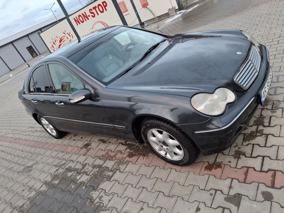 Vand Mercedes-Benz