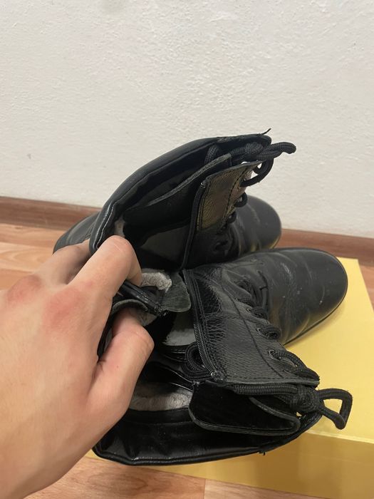 Сапоги кожаные….