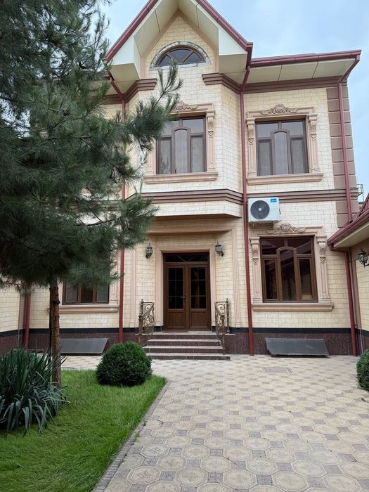 Аренда дома Центр Луначарского 6 комнат