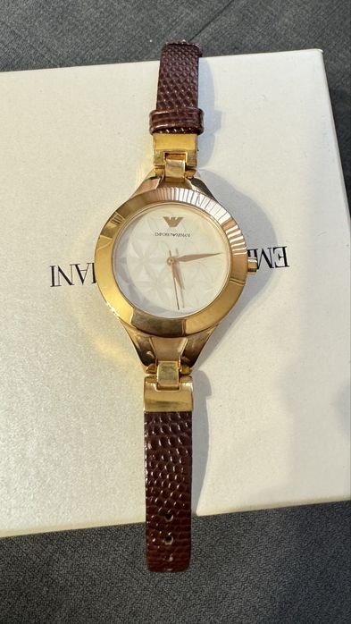 Дамски часовници Emporio Armani/  Versace Versus