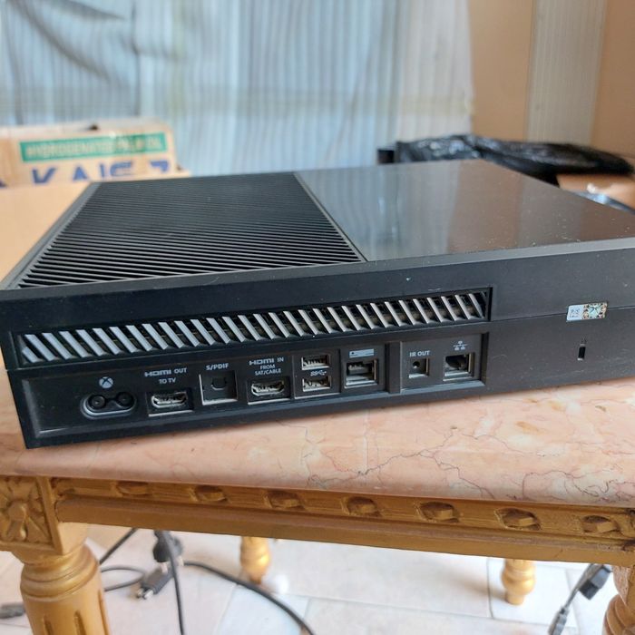Продаётся приставка XBox