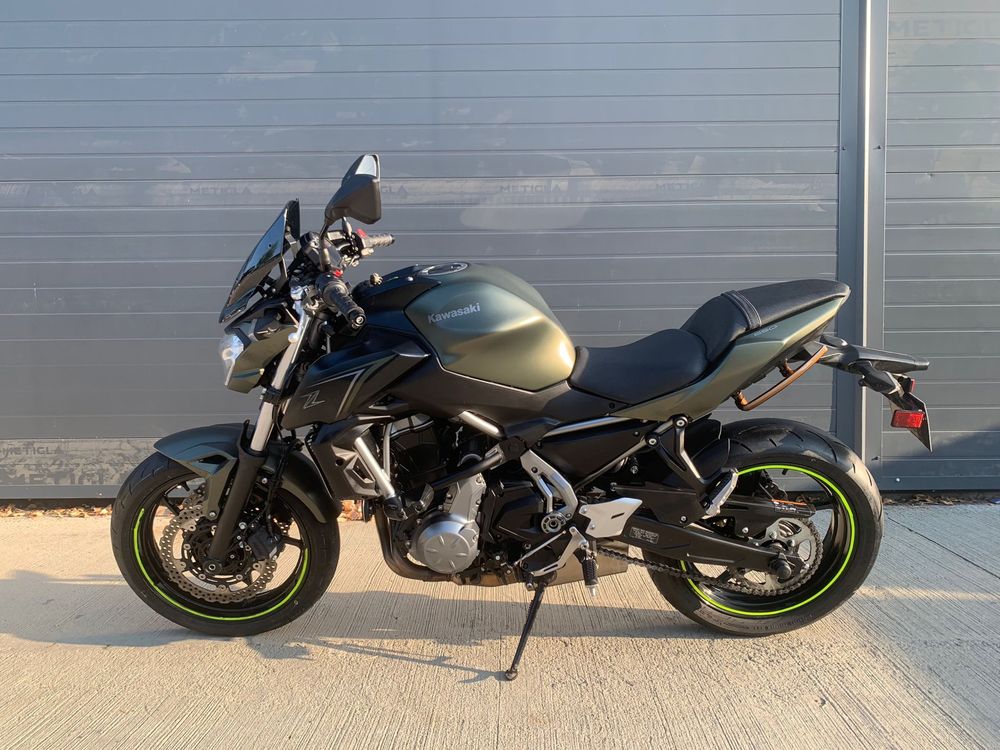 Funmoto Kawasaki Z650 ABS permis A2 11mii km