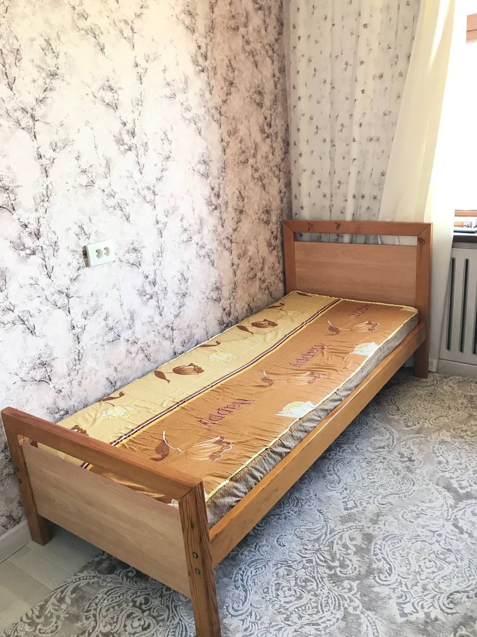 Продаю 2 кровати б/у.