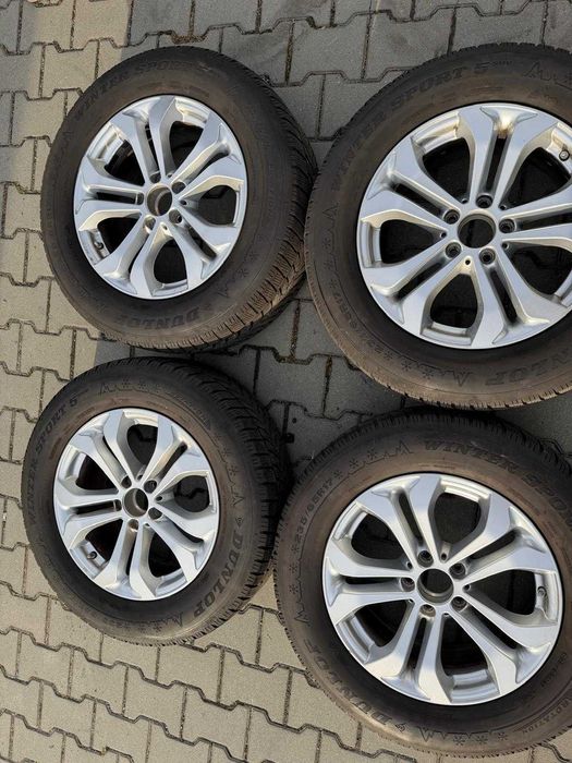 Set jante MERCEDES originale + anvelope DUNLOP iarna 235/65 R17