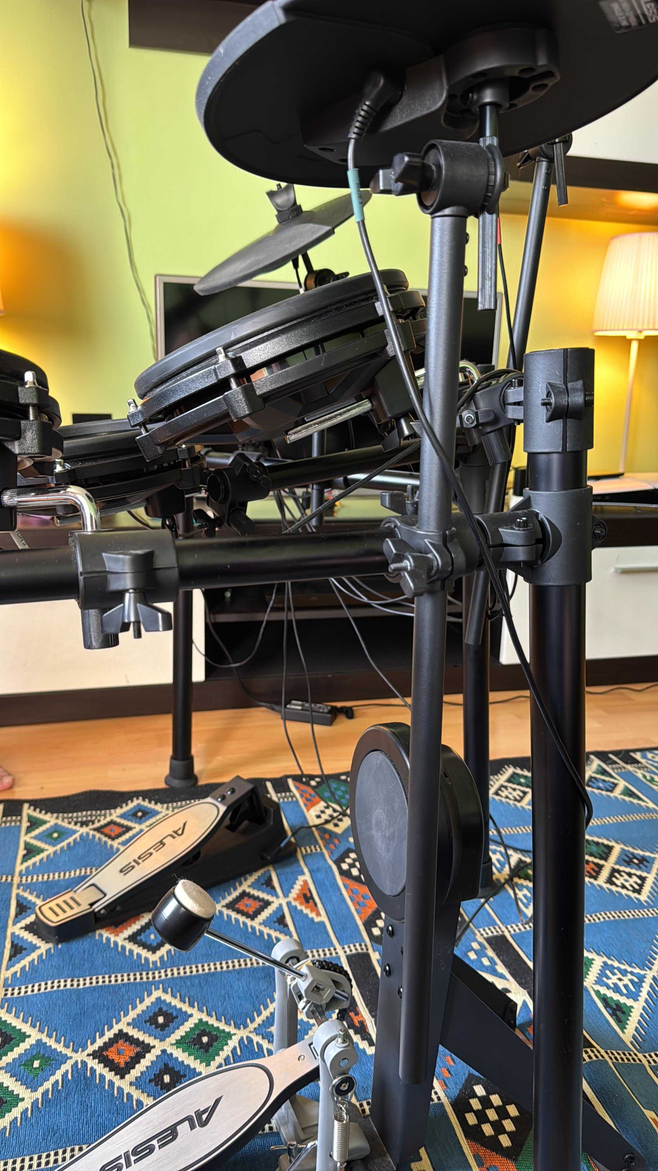 Tobe electrice - Alesis Nitro Mesh Kit