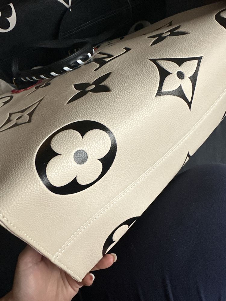 Голяма Кожена Дамска чанта Louis Vuitton Бяла-Черна