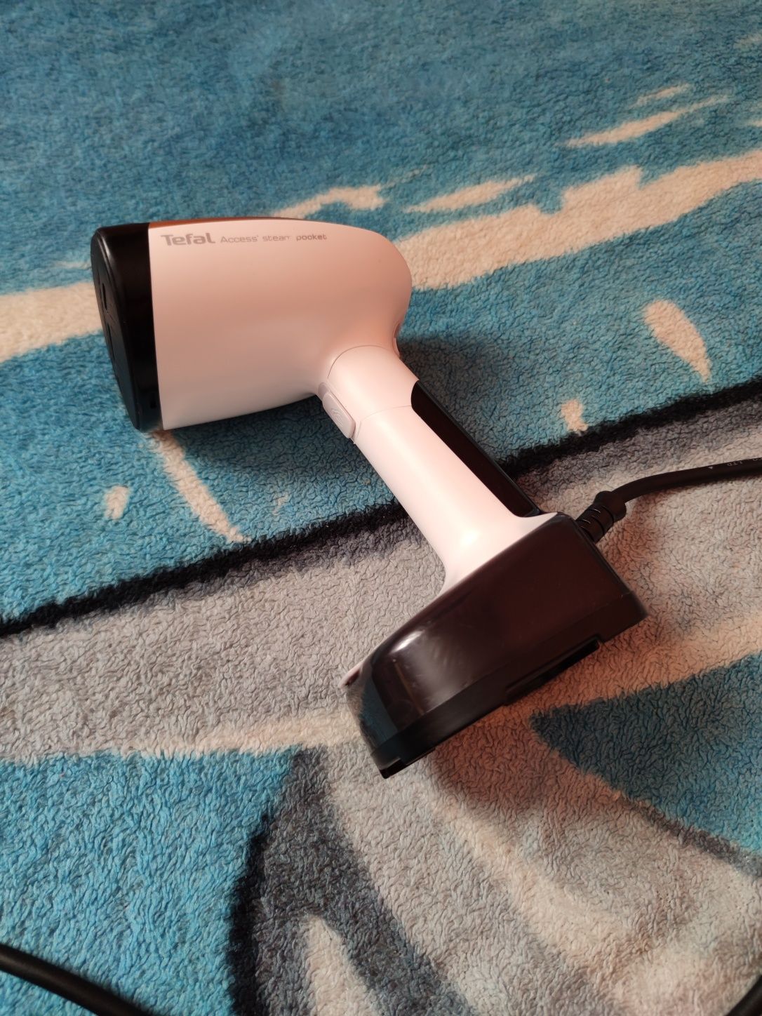 Mașină de călcat cu aburi Tefal